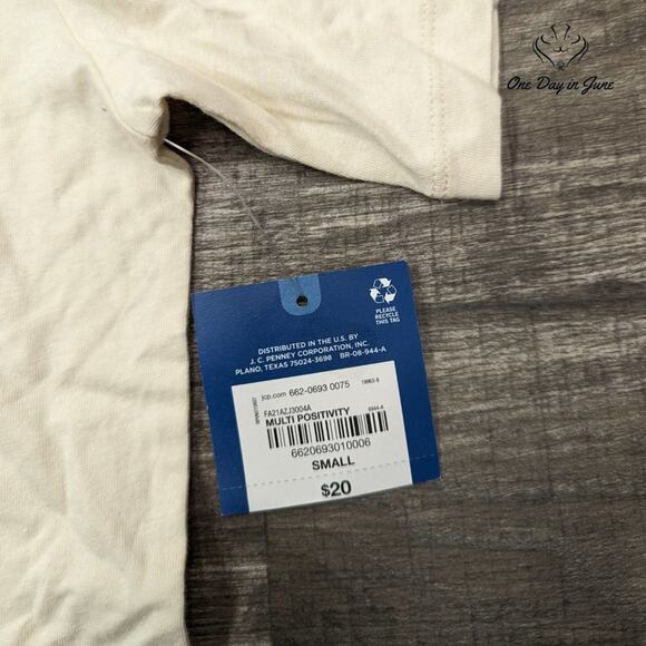 Arizona Jean Co. Juniors Floral Short Sleeve Tee Size S - Picture 2 of 5